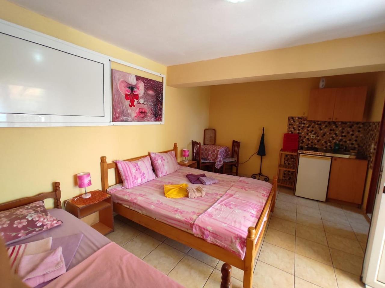 Apartments Baja Ulcinj Pokoj fotografie