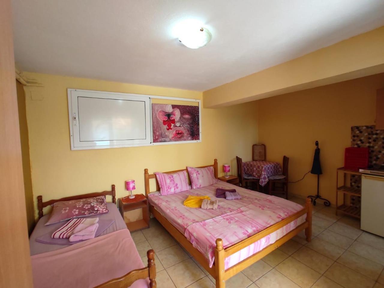 Apartments Baja Ulcinj Pokoj fotografie
